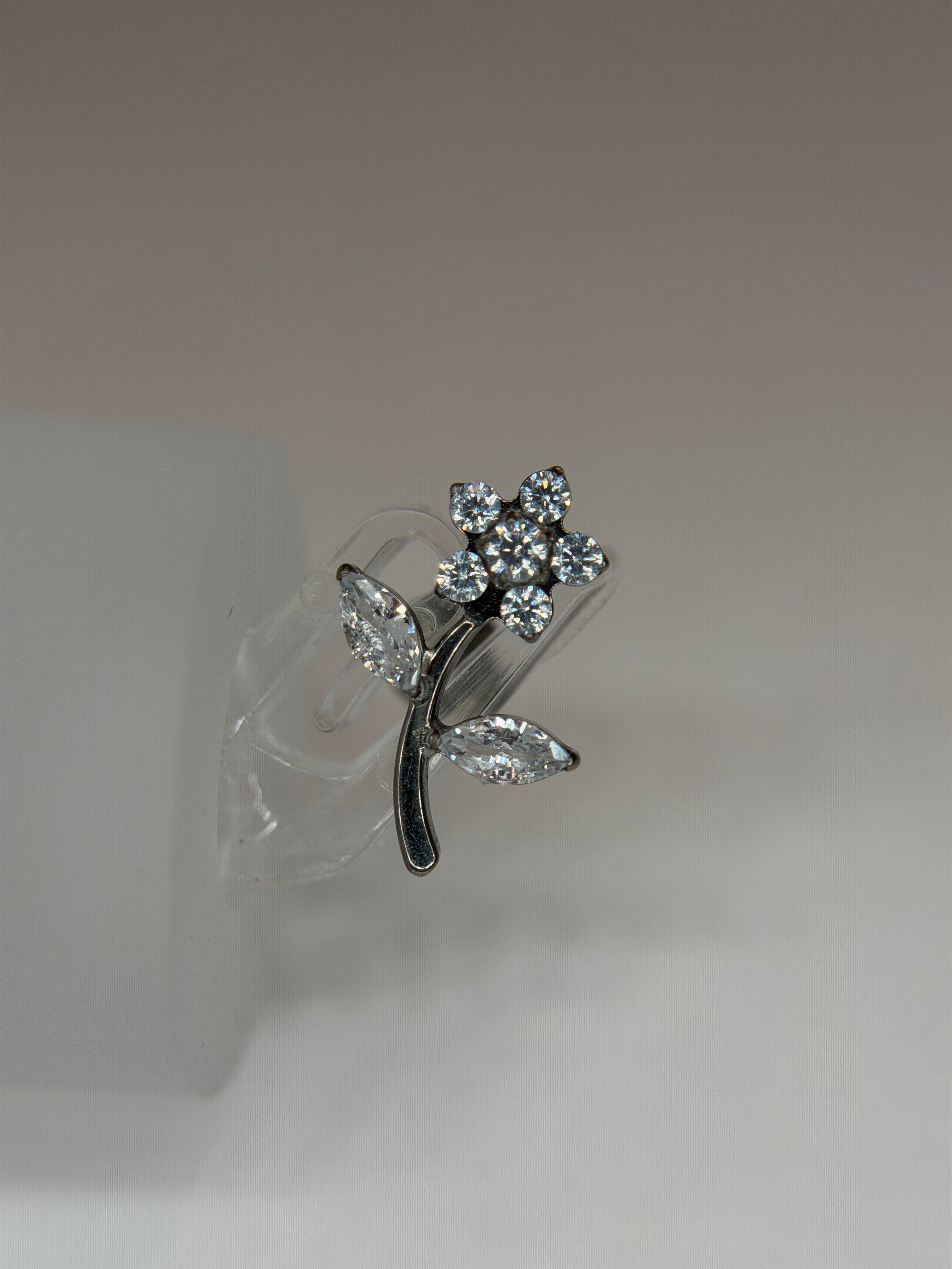 Labret flor cravejado