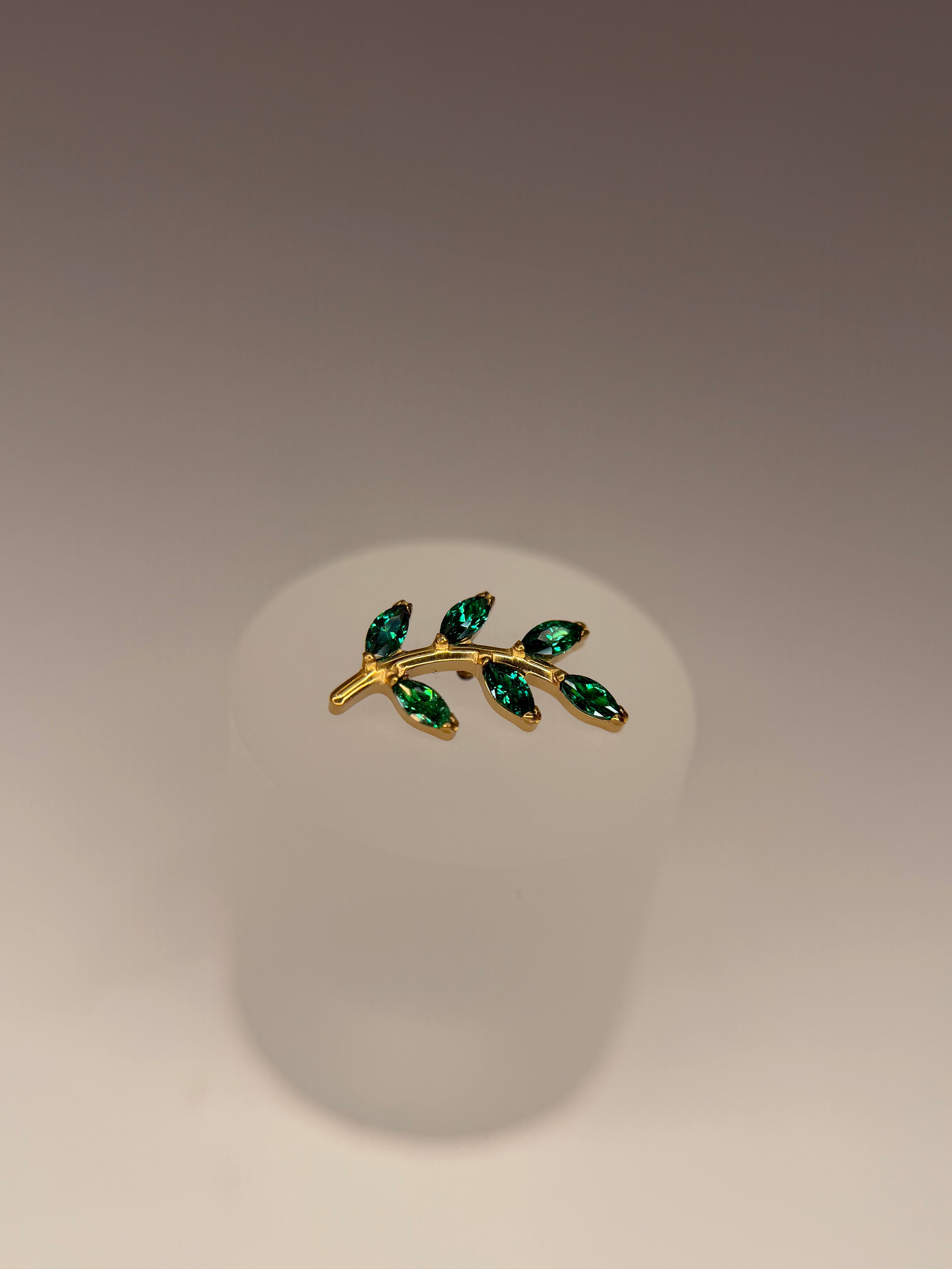 Labret Titânio Cluster Galhos cravejado