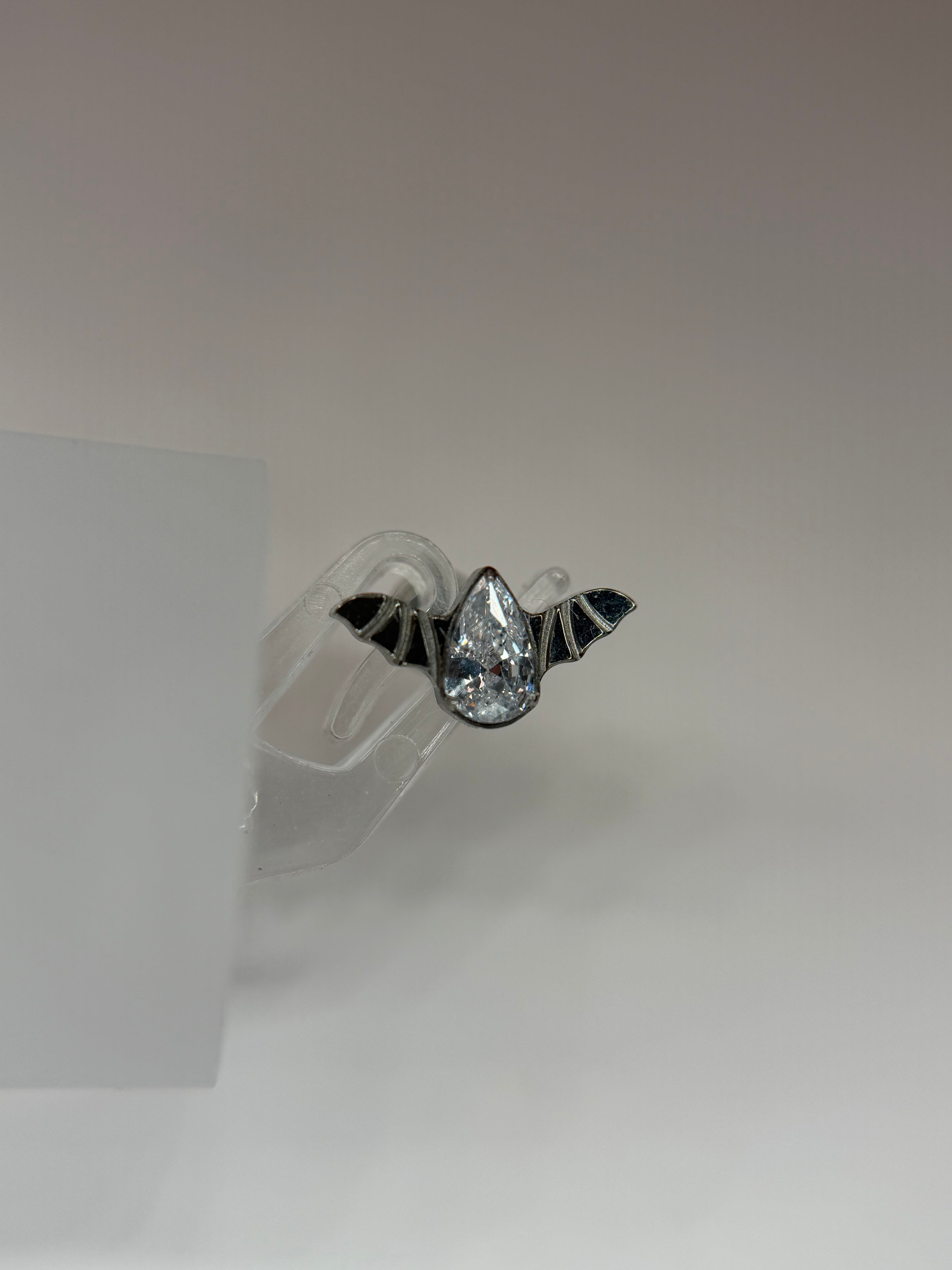 Labret Morcego Cravejado