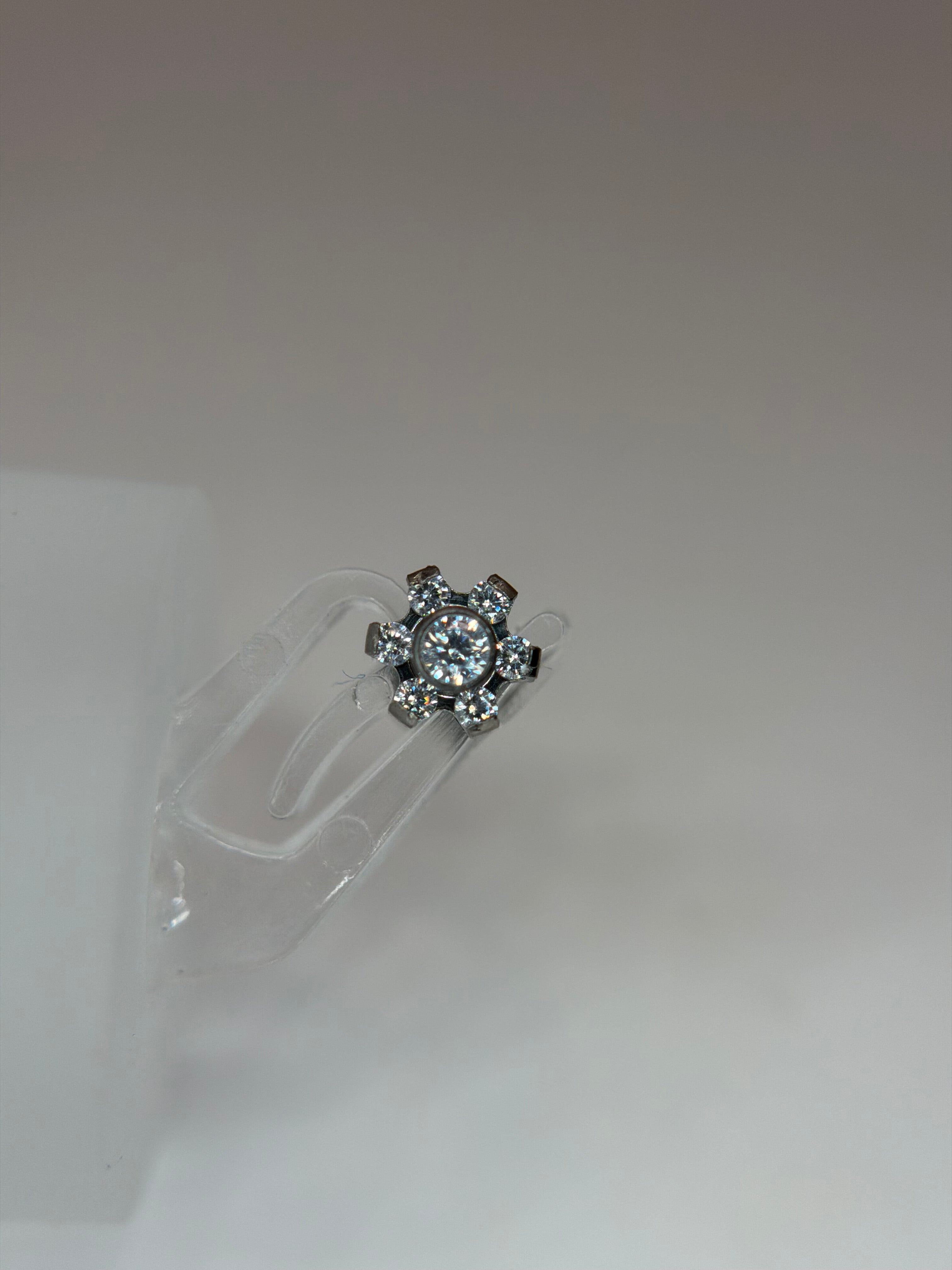 Labret flor pedras cravejado