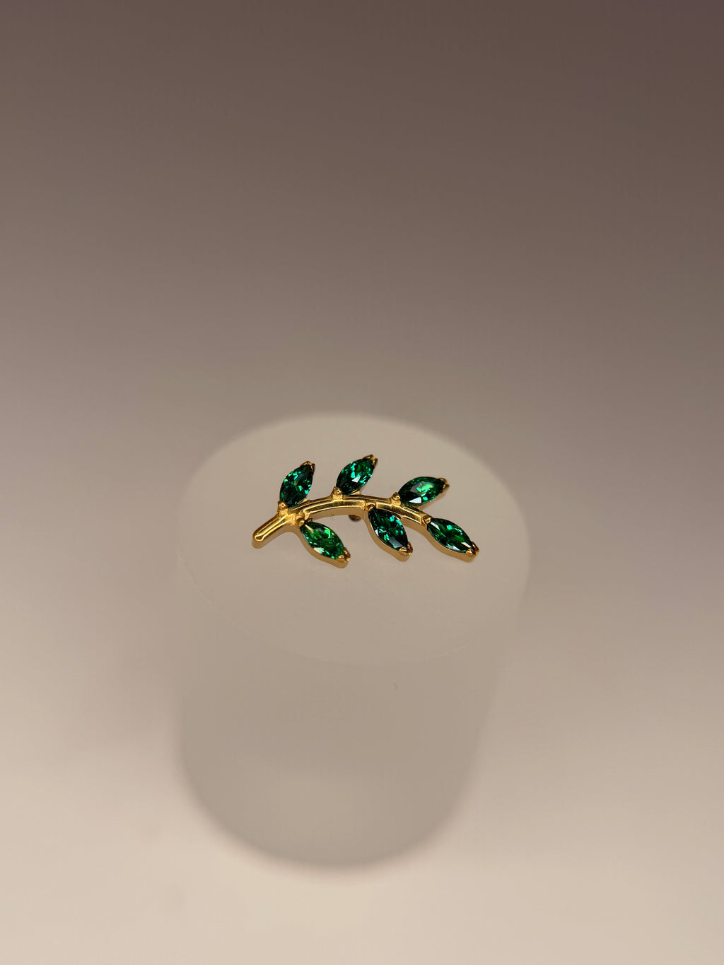 Labret Titânio Cluster Galhos cravejado