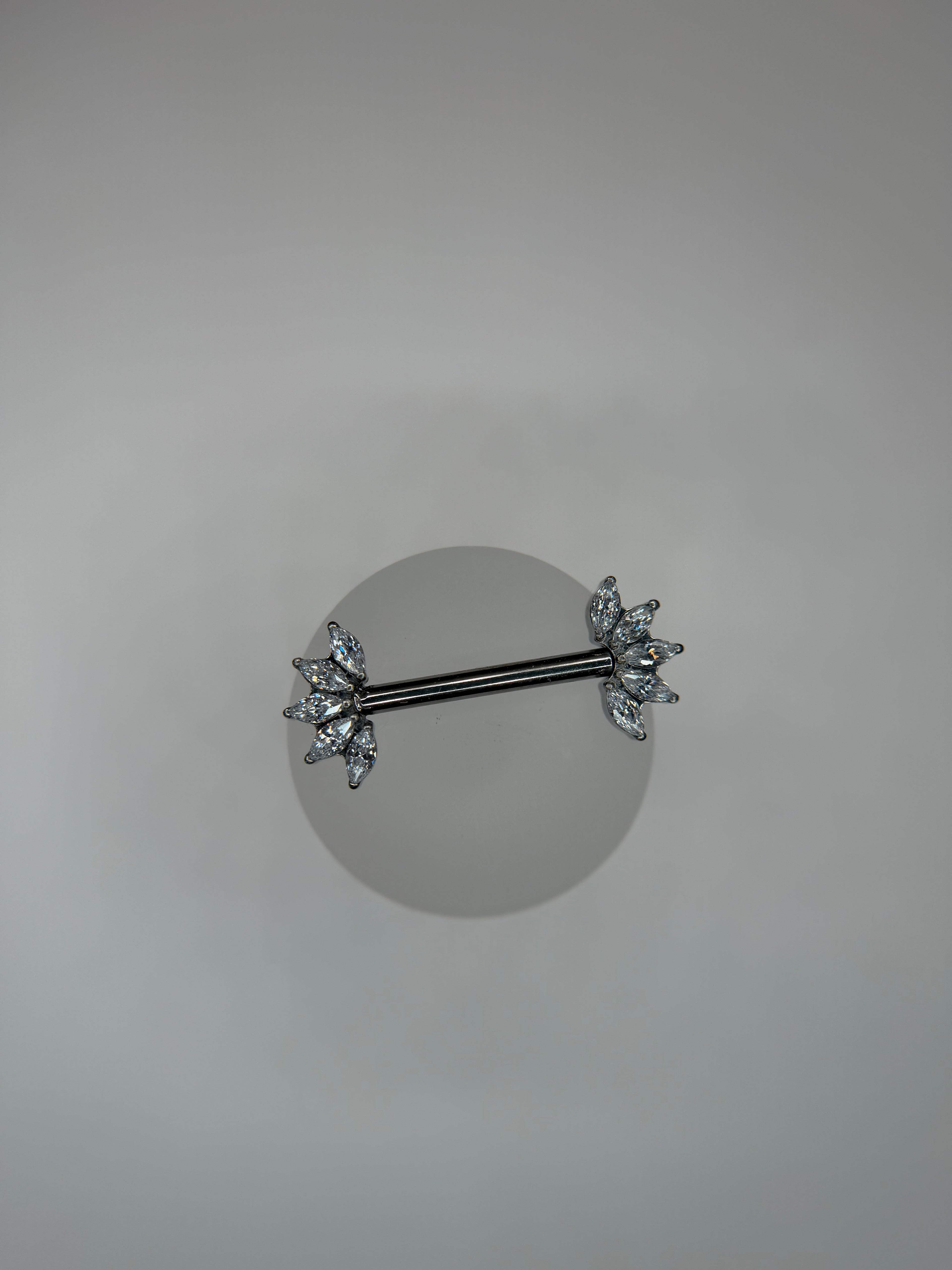 Barbel Reto cluster navettes