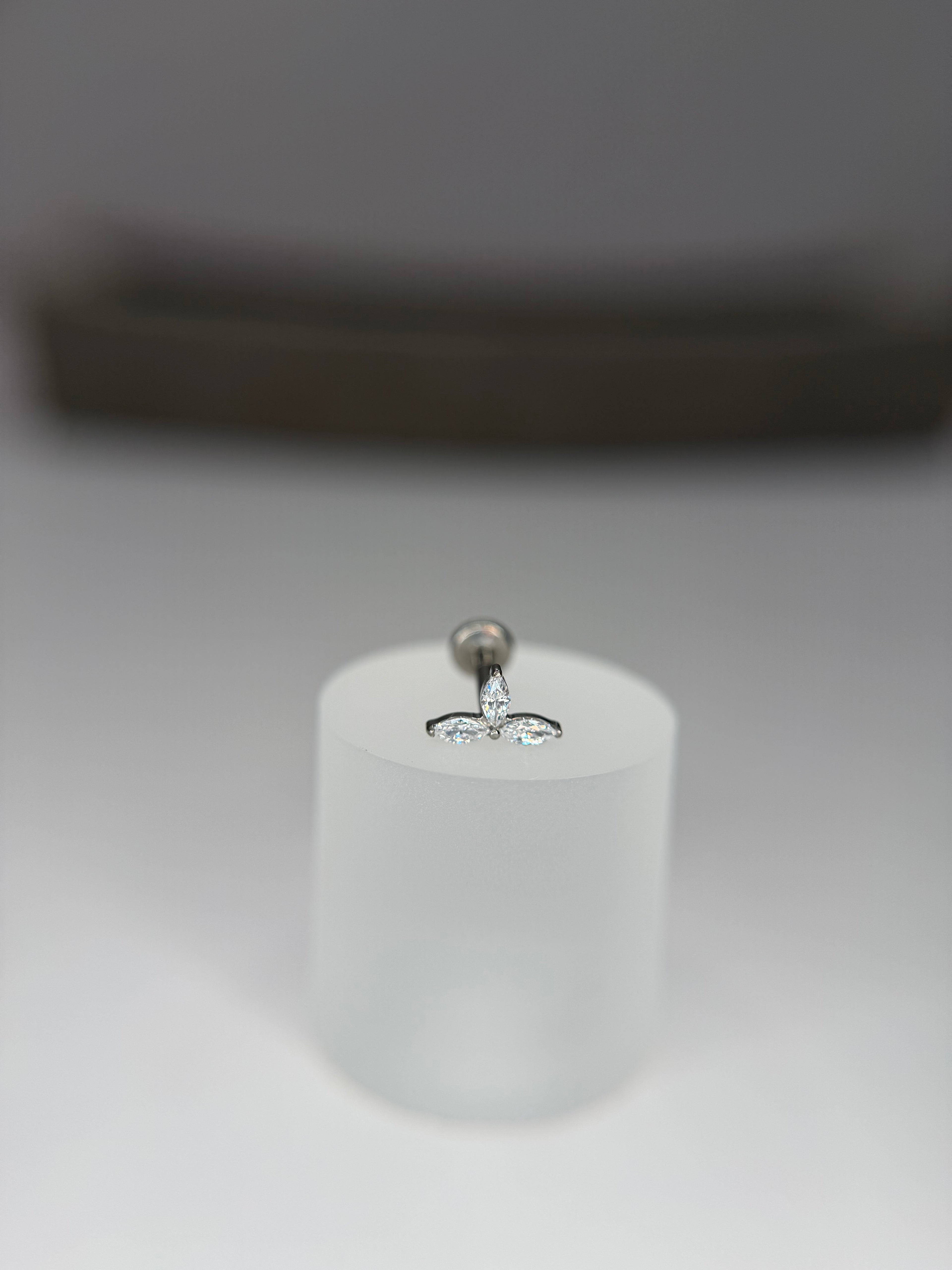 Labret Titanio Trio cristal