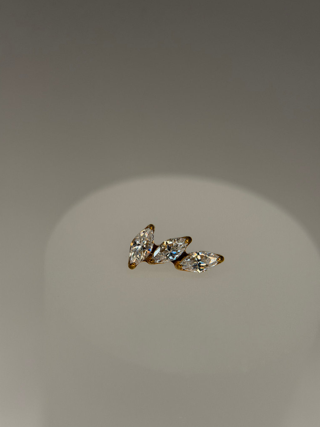 Labret Cluster Mini