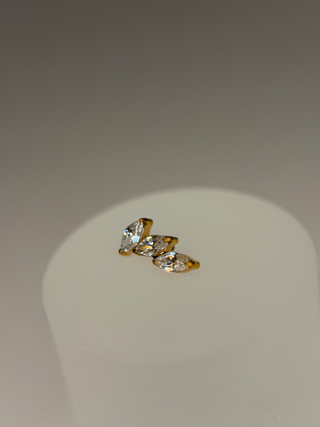 Labret Cluster Mini